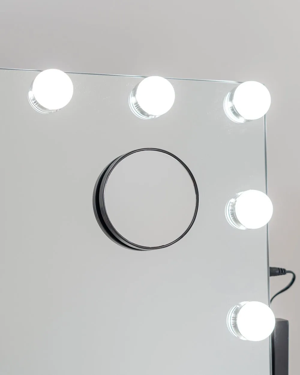 Espejo maquillaje con luz LED - BELLA - Image 6