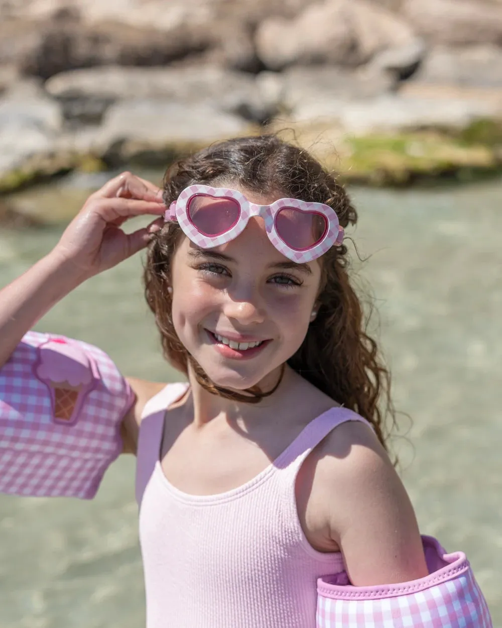 Pack toalla, gafas y mochila infantil - morado - Image 3