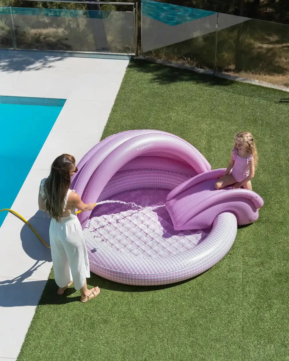 Piscina infantil con tobogán y aspersor – POOLIE - Image 4
