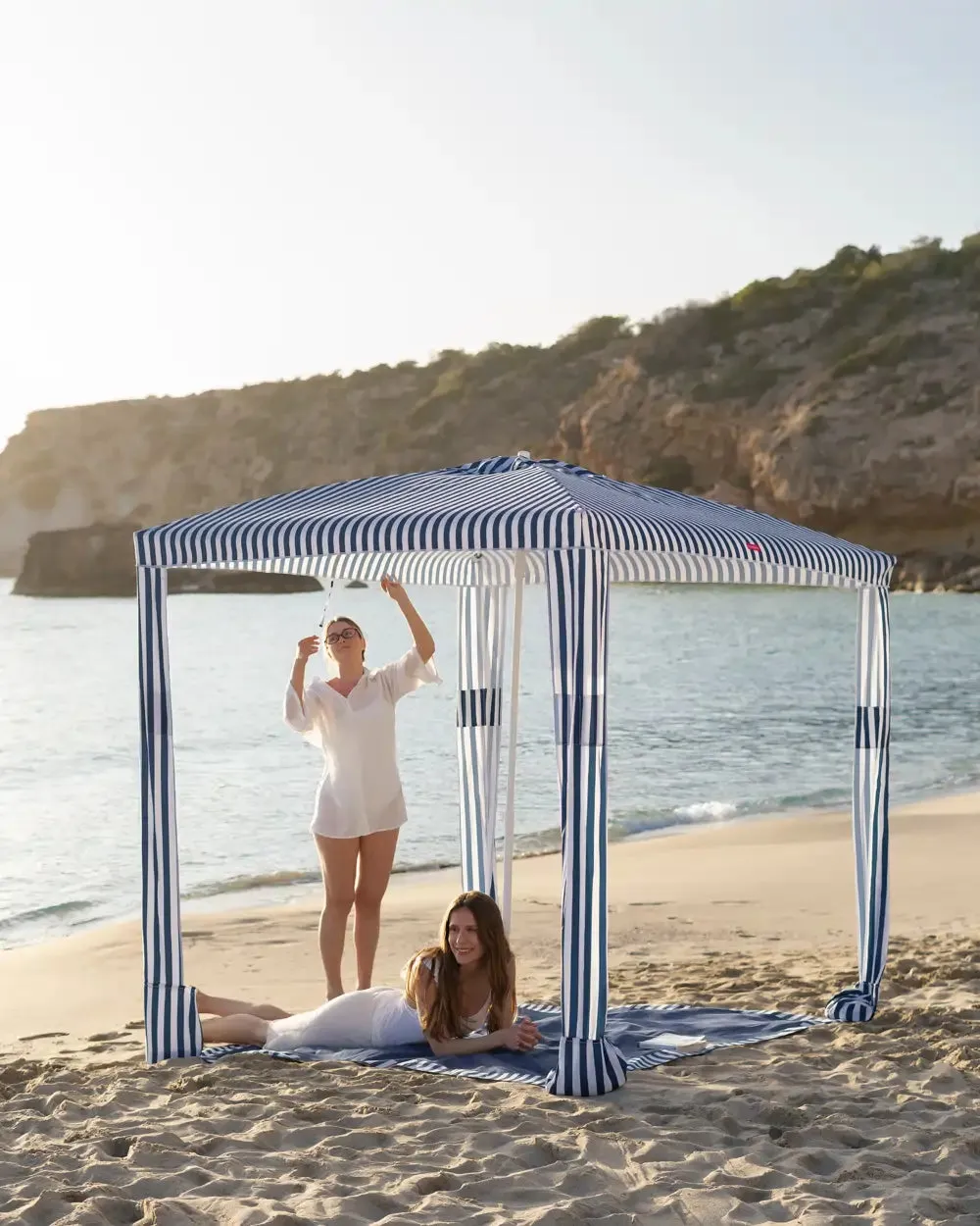 Carpa de playa con bolsillos de arena – SUNGOLD - Image 4